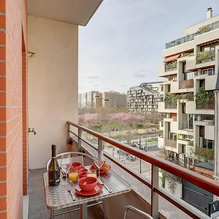590 Grimal - Superbe A Paris